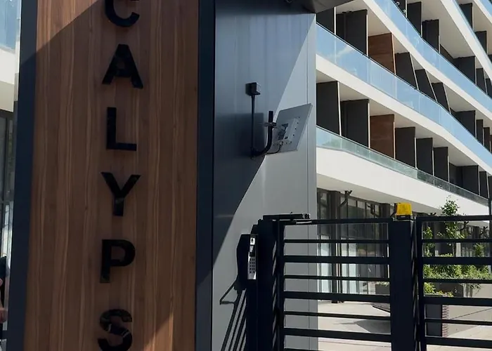 в жк калипсо - первая линия - берег моря - золотой берег - Calypso